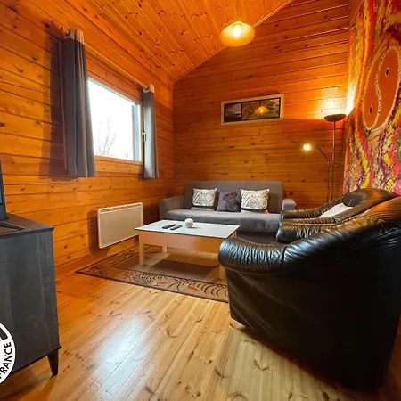 펜션 Charmante Maison En Bois Pour 5 Personnes Avec Terrasse Et Jardin - Fr-1-426-580