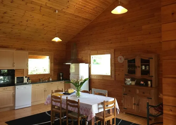 Charmante Maison En Bois Pour 5 Personnes Avec Terrasse Et Jardin - Fr-1-426-580 Reaumur