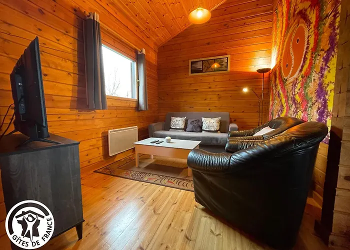 Дом отдыха Charmante Maison En Bois Pour 5 Personnes Avec Terrasse Et Jardin - Fr-1-426-580